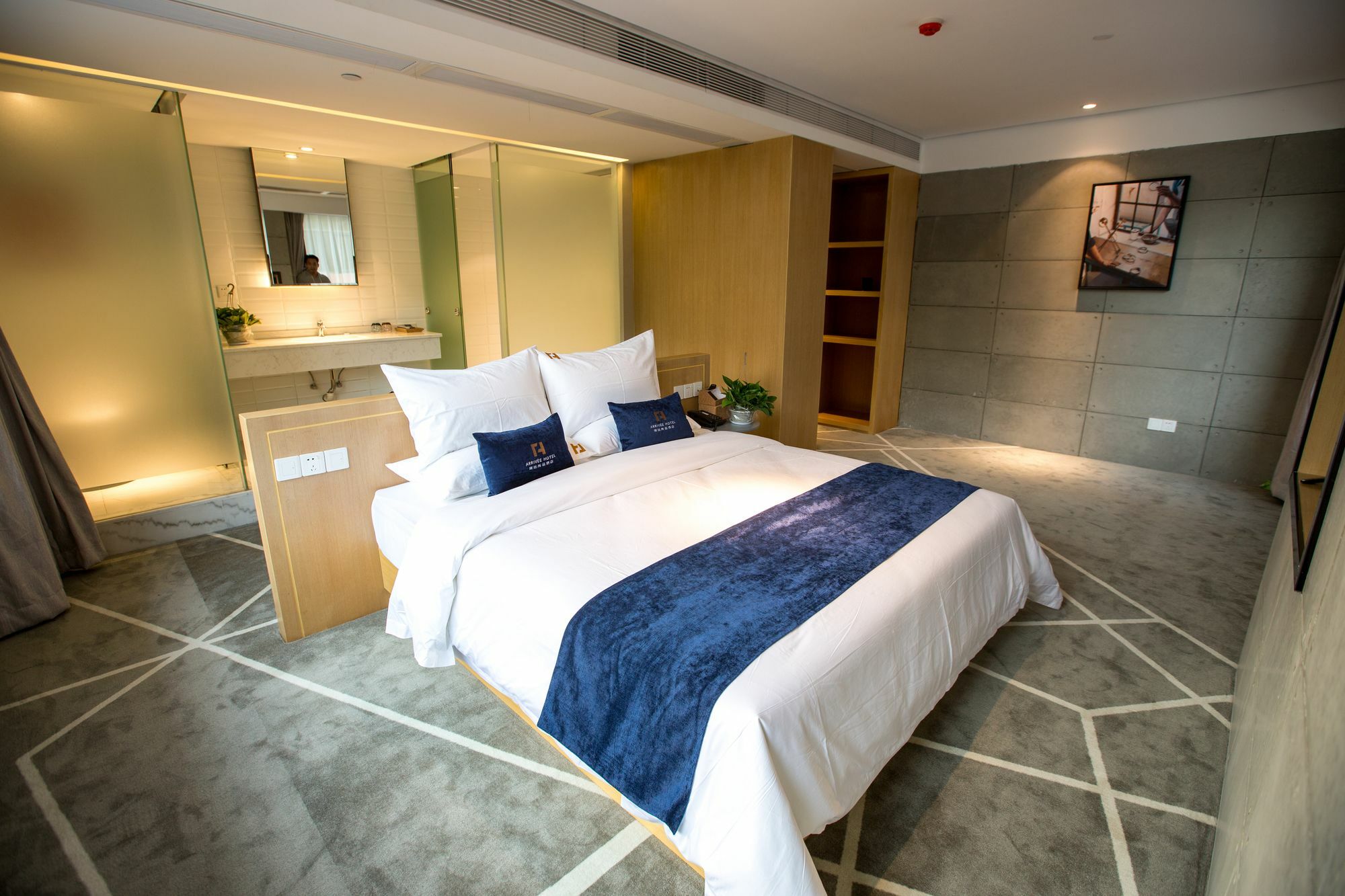 Arrivee Hotel Гуанчжоу Экстерьер фото